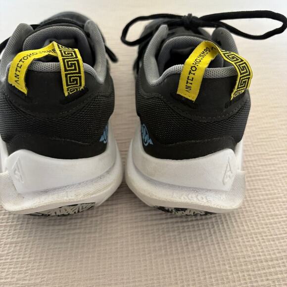 Nike Zoom Freak 4 Charles Barkley Black White Blue Size 9 Basketball Shoes - Picture 5 of 6